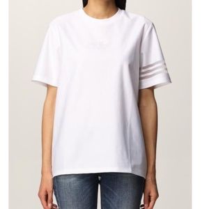 Adidas Originals tshirt NWT